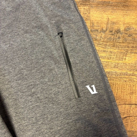 Vuori Sunday Performance Jogger Men's Small Gray Stretch Sweatpants Pull On Gym - Picture 4 of 11